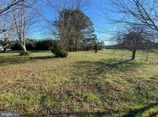 4177 Lawson Barnes Rd, Crisfield, MD 21817