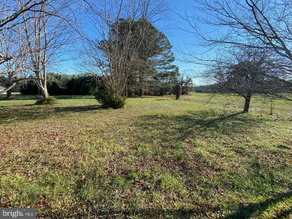 4177 Lawson Barnes Rd, Crisfield, MD 21817