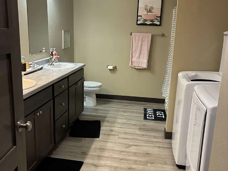 919 Lakeside Ave #2 — Photo 15