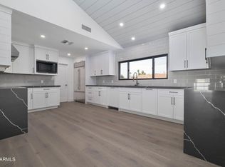 8512 E Via De La Escuela, Scottsdale, AZ 85258