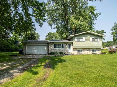 7070 Quain Rd, Birch Run, MI, 48415