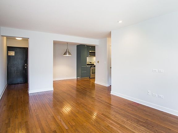 2nd image of 5358 N Cumberland Ave #242