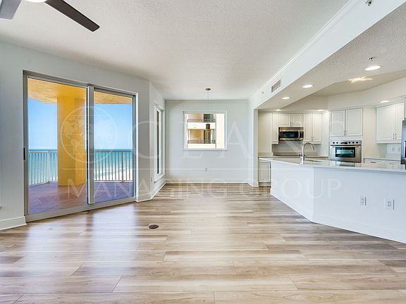 4th image of 2901 Atlantic Ave #703