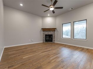 16129 Villa Valeria Way, Edmond, OK 73013