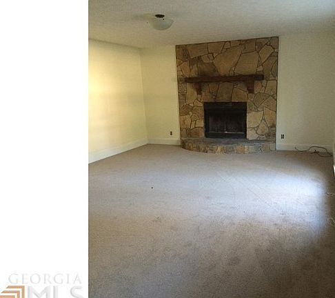 3rd image of 191 Bridgewood Dr SE