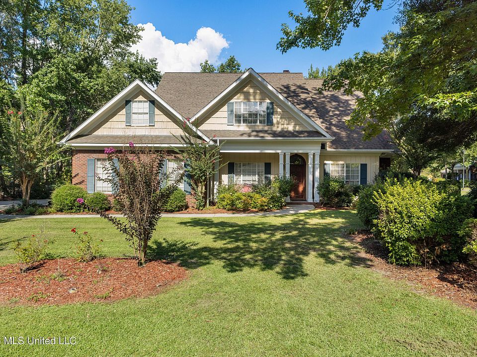 1st image of 92 Highpointe Dr