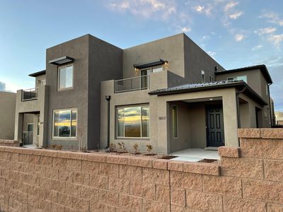 5017 Wheeler Ln, Santa Fe, NM, 87507