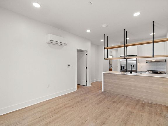 2nd image of 801 N Market St #301