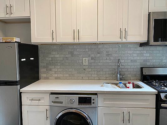 1st image of 112 E 103rd St #21A