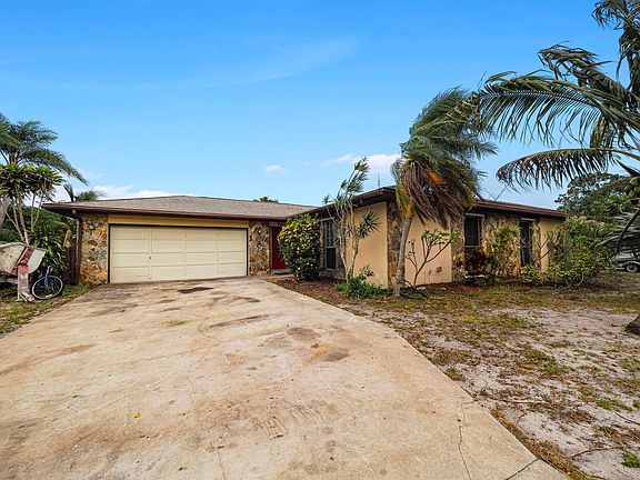 3rd image of 5313 Echo Pines Circle W