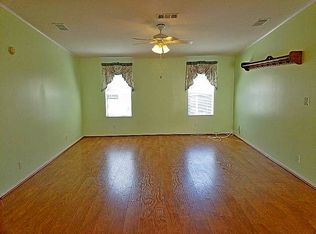 573 Clover Ln, Kissimmee, FL 34746