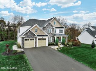 3 Essie Ln, Troy, NY 12180