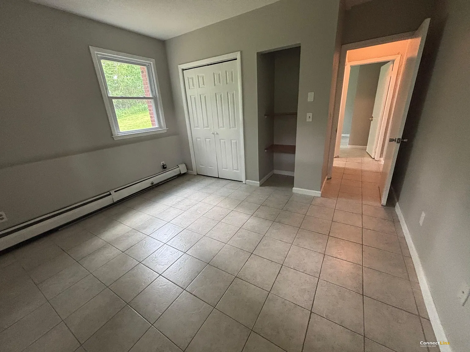 2 bed, 1.0 bath, $2,000 — Photo 4