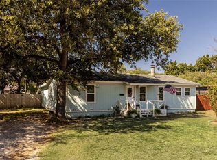 2720 Putnam St, Fort Worth, TX 76112