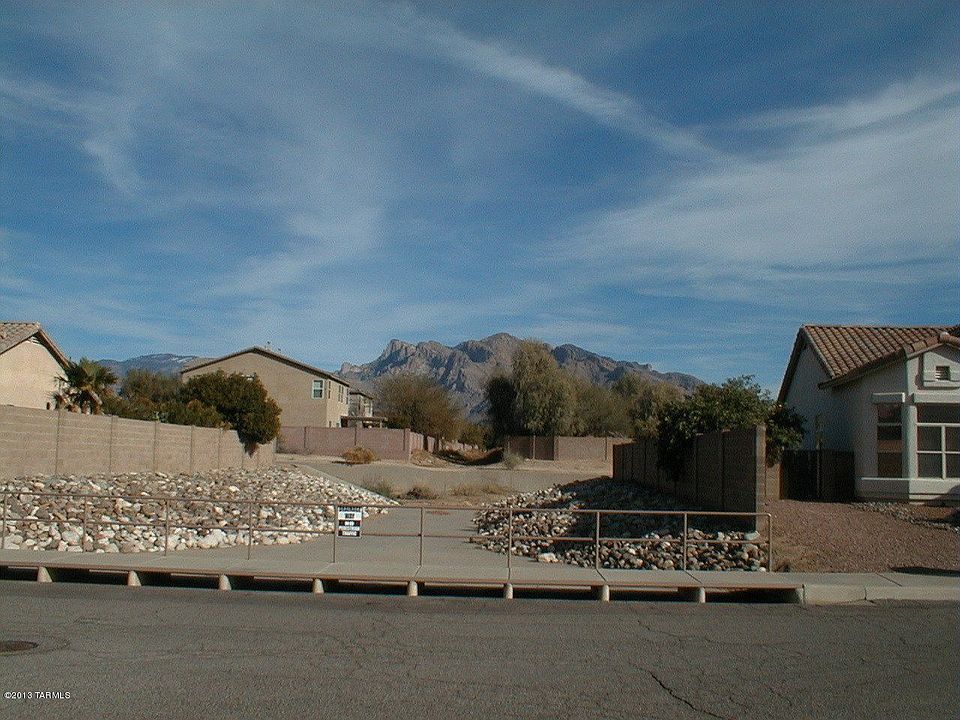 1st image of 2265 W Noble Heights Dr