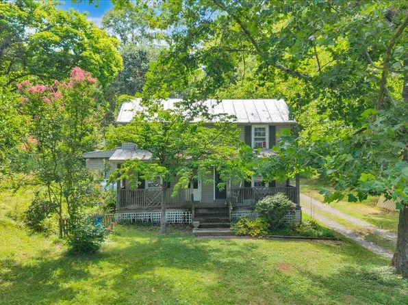 6624 Franklin Rd, Boones Mill, VA 24065