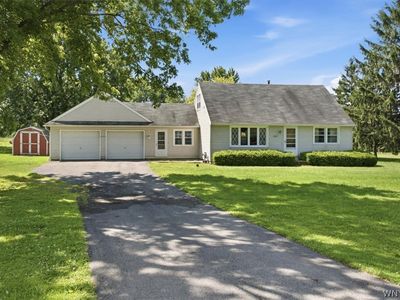 3643 Eckhardt Rd, Hamburg, NY, 14075