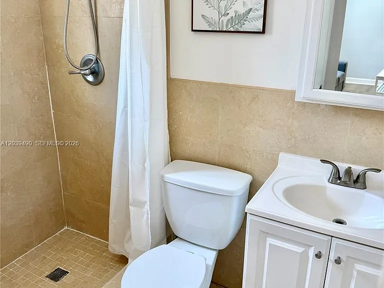 227 SW 26th Rd — Photo 13