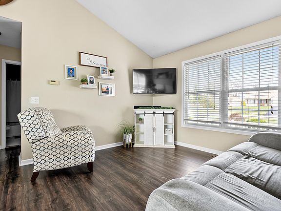 5th image of 7785 Countryside Ln
