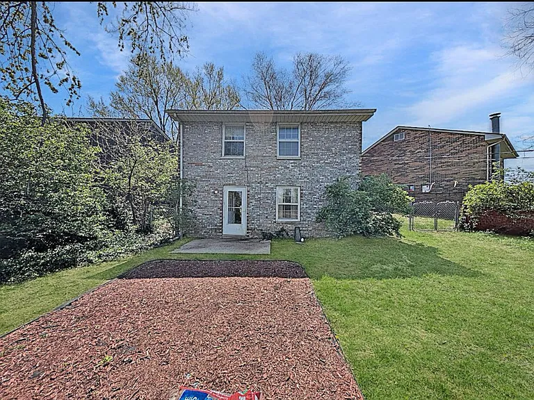 1006 Trent Blvd — Photo 12