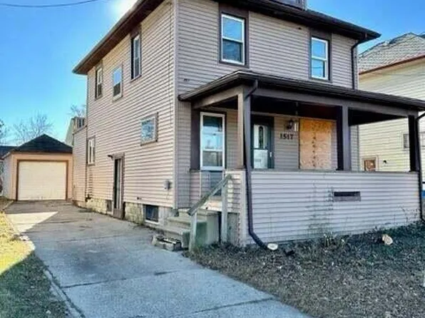 1517 W Malcolm X St, Lansing, MI 48915