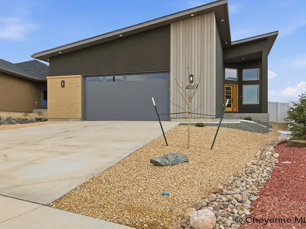 4069 Arrowhead Trl, Cheyenne, WY 82001