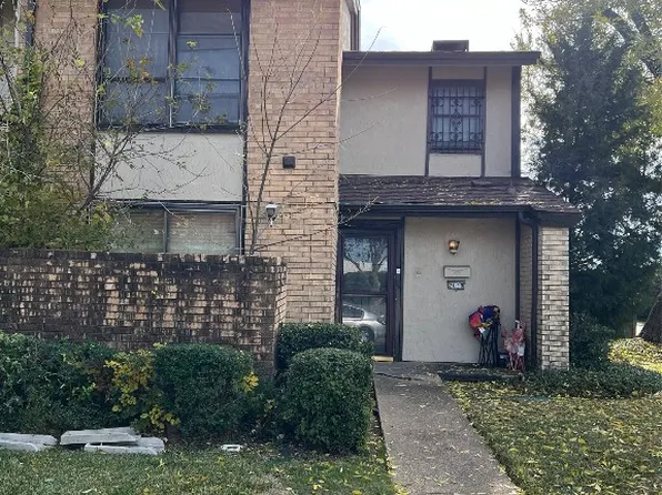 2030 Court Pl, Garland, TX 75041