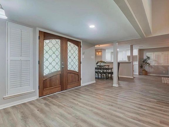 2nd image of 12329 Cedar Bend Dr