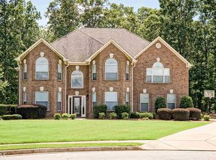 2348 Braunsroth Ln, Hampton, GA 30228
