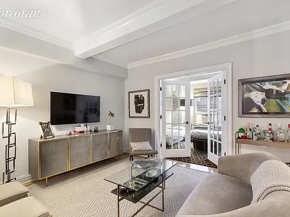 177 E 77th St APT 3B, New York, NY 10075