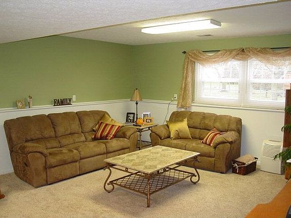 5th image of 553 Somerlot Hoffman Rd E