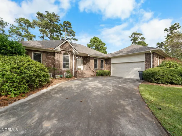 3394 Laurel Lane SE, Southport, NC 28461