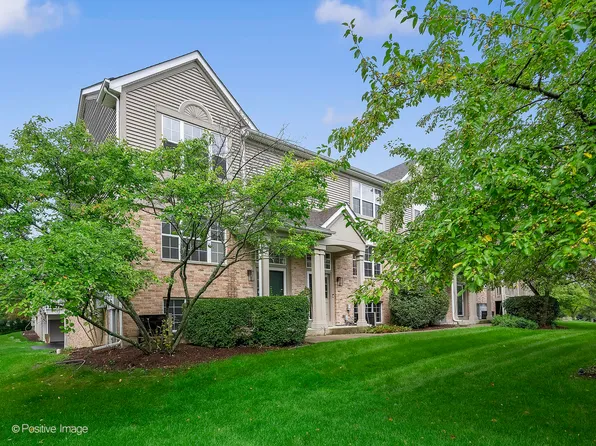 2789 Woodmere Dr, Darien, IL 60561