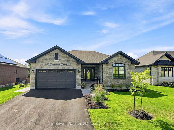 2nd image of 32 Cardinal Ct