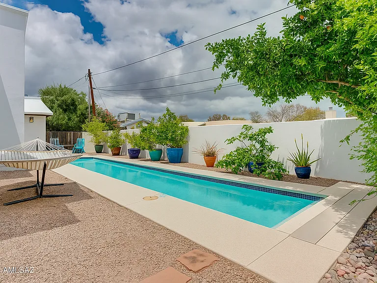 1228 N Norton Ave — Photo 25