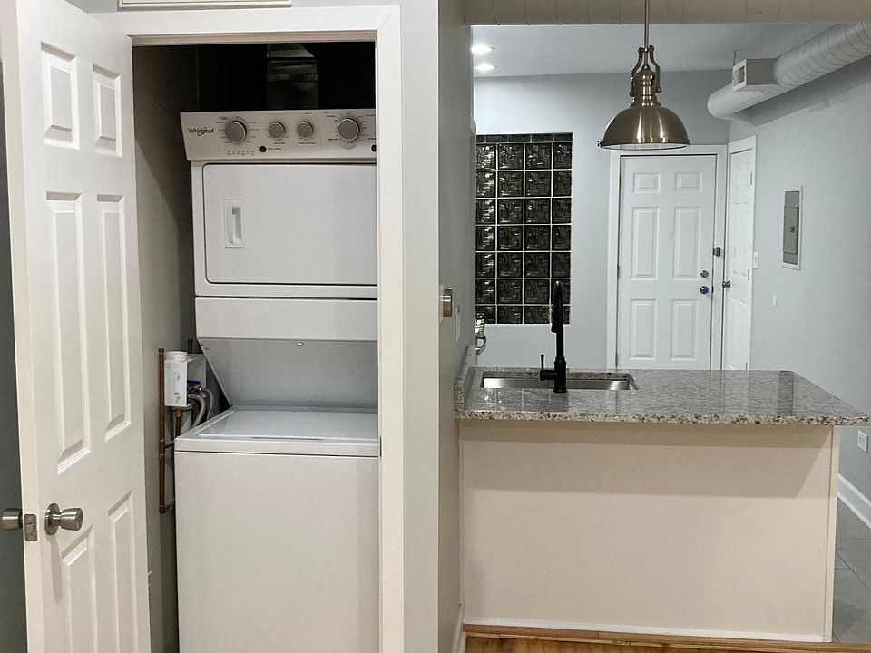 In-Unit Laundry