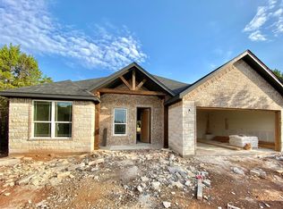 2618 Austin Dr, Granbury, TX 76048