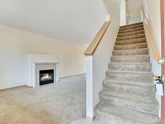 3rd image of 6621 132nd St E