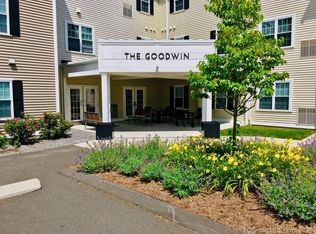 189 Newington Rd #119, West Hartford, CT 06110