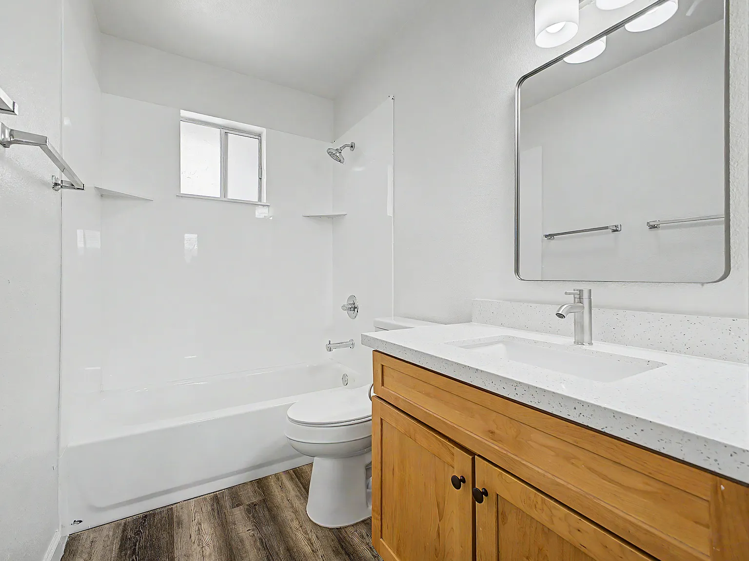 Granada Suites Estates — Photo 4