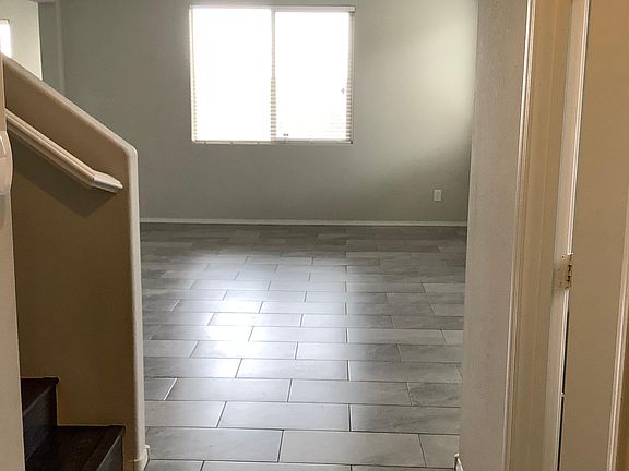 3rd image of 5880 Sleepy Willow St