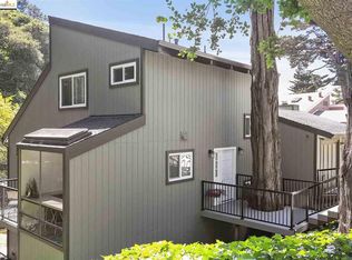 5885 Harbord Dr, Oakland, CA 94611