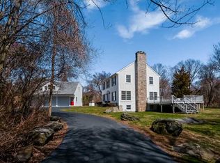 107 Intrepid Ln, Jamestown, RI 02835