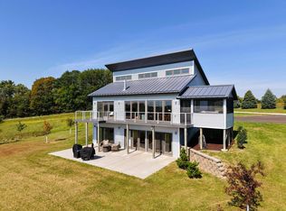 11345 Grand View Ct, De Soto, WI 54624