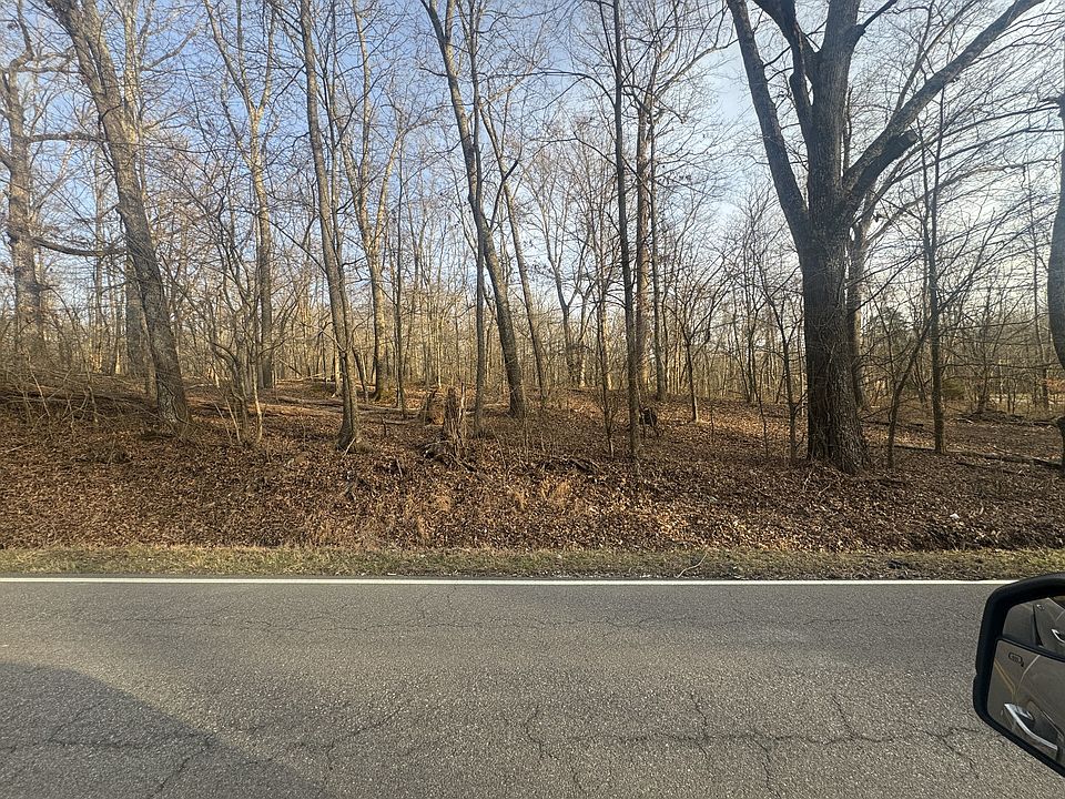 2nd image of 340 Old Military Rd