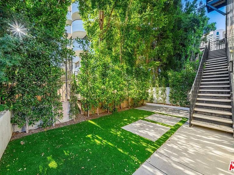 10563 Ashton Ave #1 — Photo 7