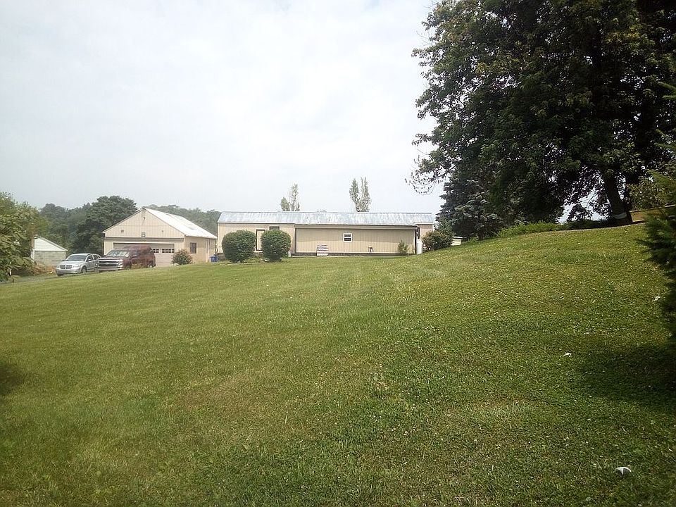 1st image of 409 Riverview Dr