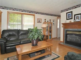 65 Corrie Ln, Burrillville, RI 02839
