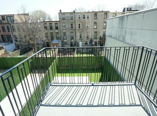 770 Lexington Ave #3R, Brooklyn, NY 11221