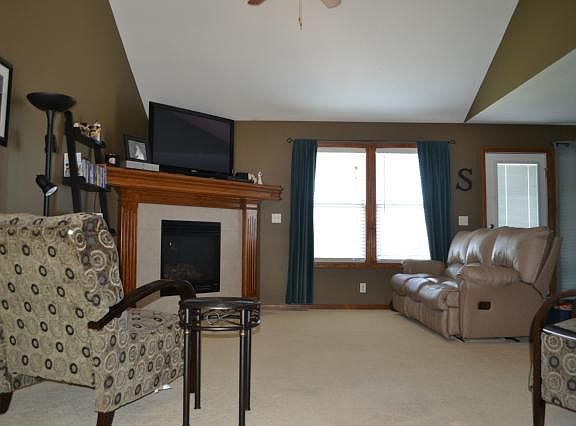 5th image of 1308 Cross Creek Dr